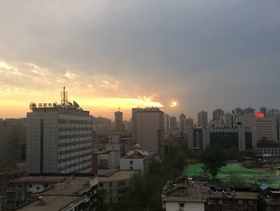 汇亚天幕酒店