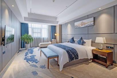 Haishi Huanglong Hotel