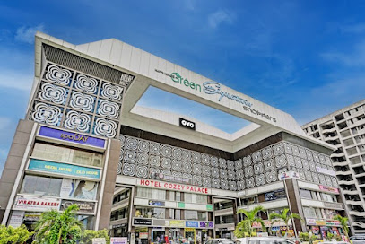 OYO Hotel Green Signature