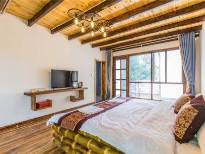 Mogan Mountain house