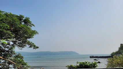 Belekan Beach - Om Shanti Paradise Cafe