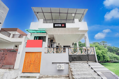 OYO Om Sai Bhavan