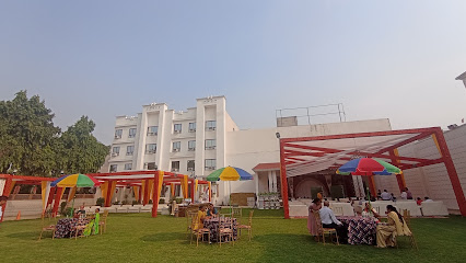 Hotel Diamond Palace