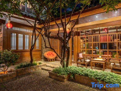 Blossom Hill Inn - Aromaland