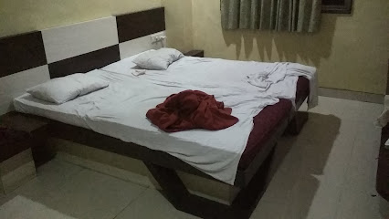Nidhi Lodge (Hotel Prince)