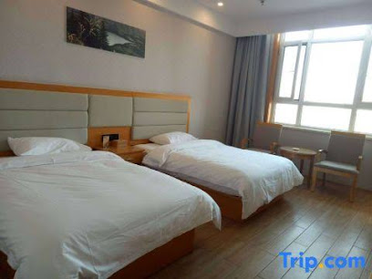 Longxin Hotel (Shihezi 147 Tuanshihutan Branch)