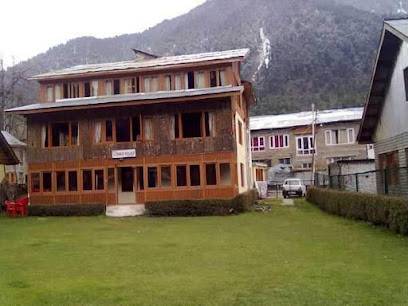 LIDDER PALACE