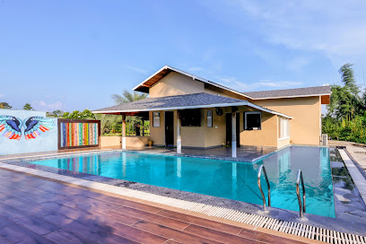 StayVista at Riverfront Cottage | Luxury Cottage with Private Pool in Jabalpur