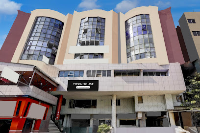 Townhouse Vadodara Railway Junction Formerly Hotel Unique