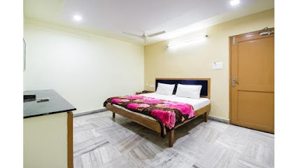 OYO 61101 Krishna Grand Inn