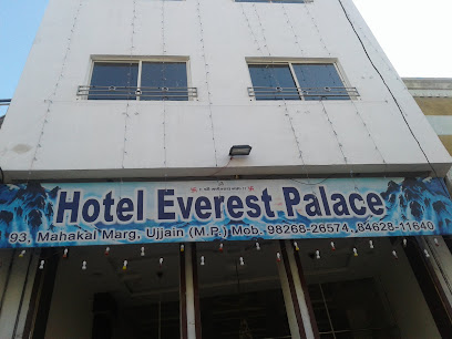 OYO 47433 Hotel Everest Palace