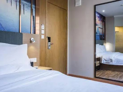 Yeste Hotel
