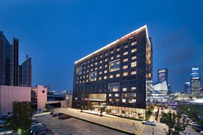 Ningbo East New Town Hilton huanpeng Hotel