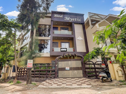 OYO Flagship Hotel Mystic