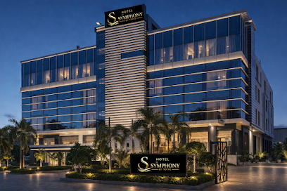 Hotel De Symphony by Topaz