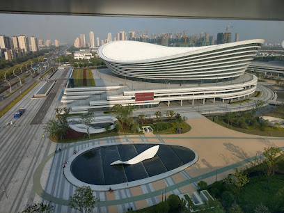 苏州工业园区津梁街128号东湖林语商业街