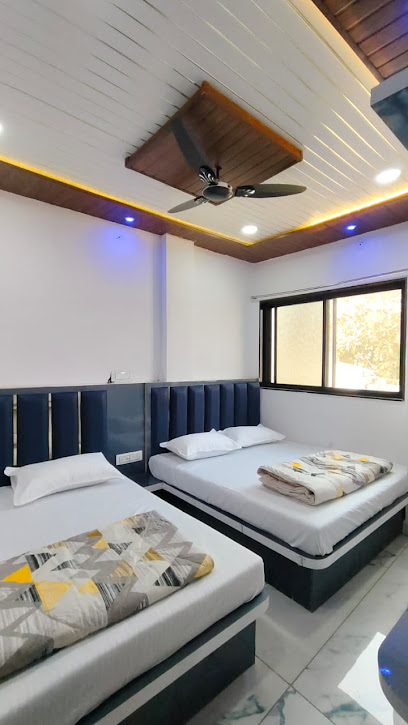 HOTEL VANDANA PALACE