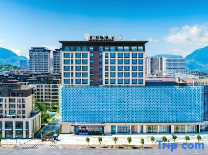 Jinjiang Metropolis Hotel