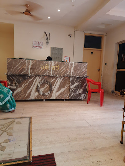 Hotel Maatra Chhaya