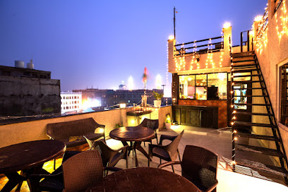 Hotel Urban Galaxy - Near Golden Temple