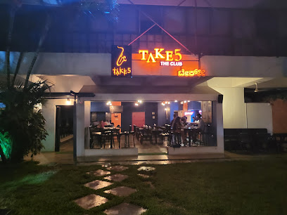 OYO 10542 The Planters Court