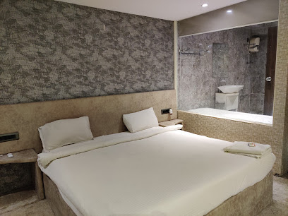 Hotel dreams oyo pune
