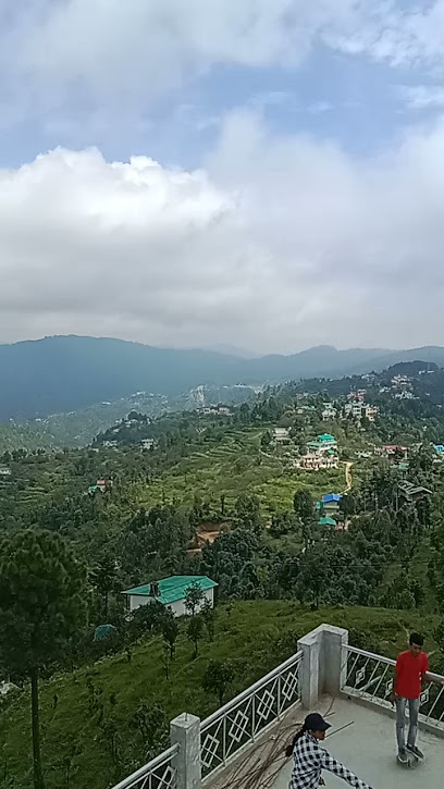 OYO 44279 Oak Tree Hotel