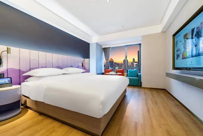 Manlu CC Hotel (Xi'an 1668 New Times Square)