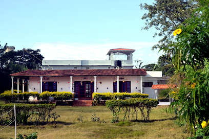 Safari Land Villa Resort