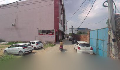 Collection O Hotel Gold Inn