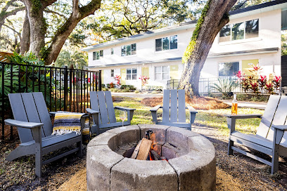 Queens Court Inn
